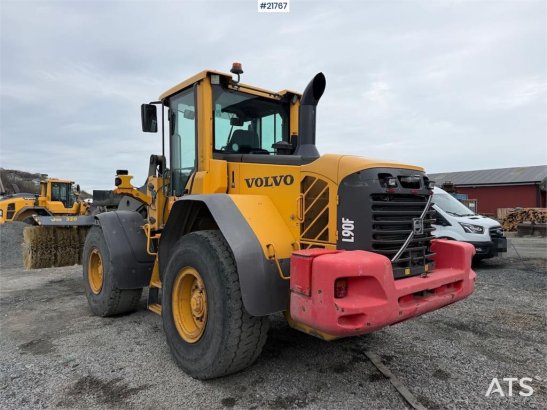 Volvo L90F wheel loader w/ Volvo gravel bucket. WATCH VI 10140 2011 2 Wheel Loaders image 7