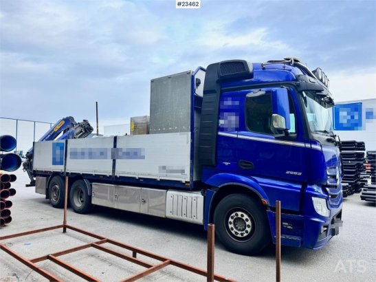 Mercedes-Benz Actros 2553 6x2 crane truck with 19 tm Palfinger c Actros 2553 6x2 crane truck with 19 tm Palfinger c 2018 2...
