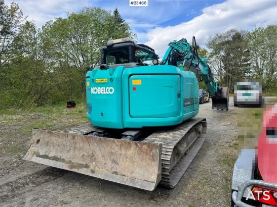 Kobelco SK140SRLC-3 crawler excavator with tiltrotator and SK140SRLC-3 crawler excavator with tiltrotator and 2015 2 Crawl...