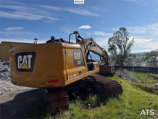 CAT 320 33 2019 2 Crawler Excavators image 7