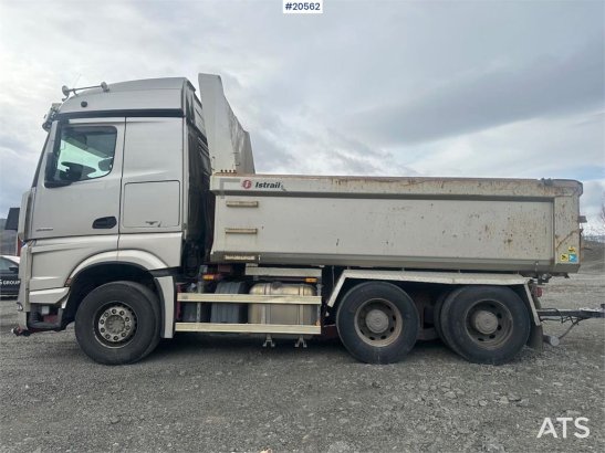 Mercedes-Benz Arocs 2658 6x2 Tipper truck. Arocs 2658 6x2 Tipper truck. 2016 2 Tipper trucks image 157