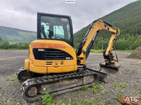CAT 305C 20 2010 2 image 7
