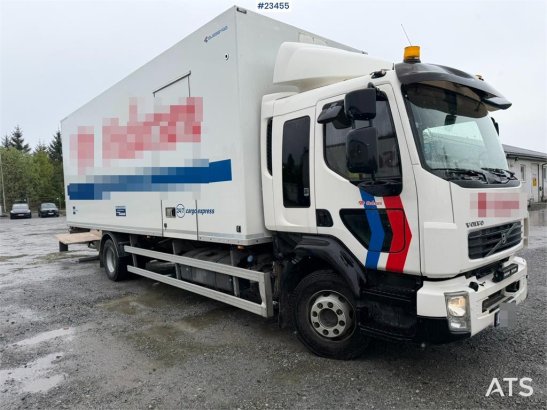 Volvo FL 4x2 box truck with a 1500 kg lift and remote co FL 4x2 box truck with a 1500 kg lift and remote co 2008 2 image 52