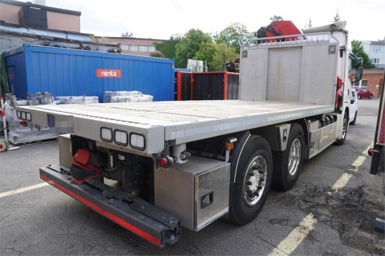 Scania G410 6x2 gas truck with HMF 2820 crane and 3-way t 3203 2023 2 Crane trucks image 7