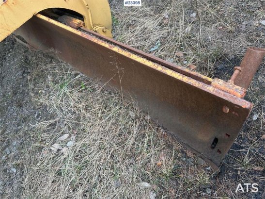 Mattsson MPAB 6x6 grader w/ blades and 2 extra for tires Mattsson MPAB 6x6 grader w/ blades and 2 extra for tires 1985 2 M...