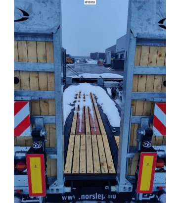 Fliegl DTS 300 Machinery Trailer with Hydraulic Loading R Fliegl DTS 300 Machinery Trailer with Hydraulic Loading R 2024 2...