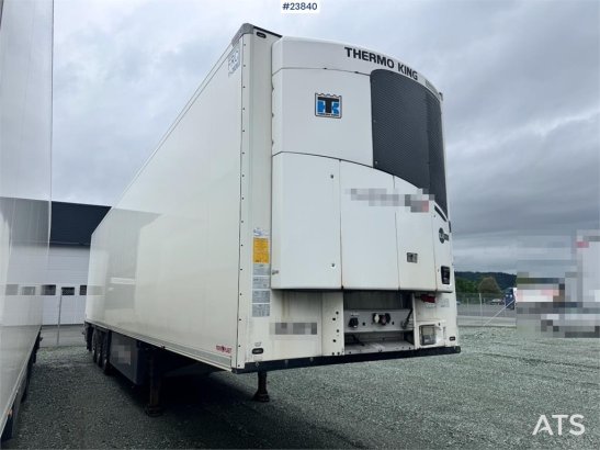Schmitz Cargobull box semi-trailer with refrigeration unit and load Schmitz Cargobull box semi-trailer with refrigeration ...