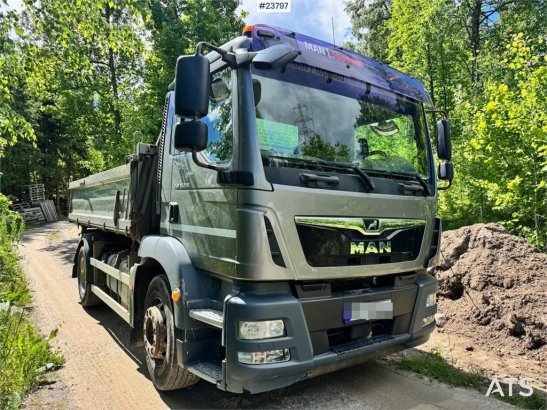 MAN TGM 18.290 4x2 Tipper Truck with 3-Way Tipping Bod TGM 18.290 4x2 Tipper Truck with 3-Way Tipping Bod 2017 2 Tipper tr...