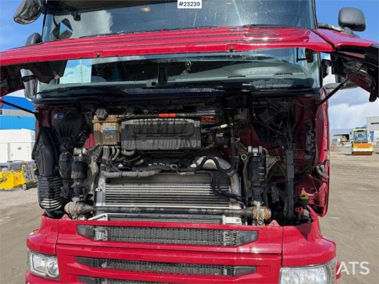 Scania R580 8x4 combi truck w/ new retarder, turntable an R580 8x4 combi truck w/ new retarder, turntable an 2016 2 Tipper...