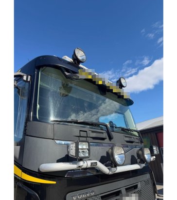 Volvo FH540 8x4 Snow-Equipped Tipper Truck 590 2020 2 Tipper trucks image 7