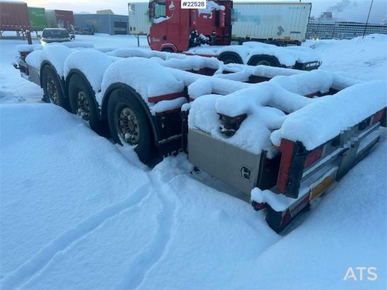 HFR KM 24 3-axle container trailer w/ two sets of tire HFR KM 24 3-axle container trailer w/ two sets of tire 2012 2 image 12