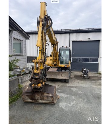 Komatsu PW130 Wheeled Excavator with Engcon Tiltrotator an 915 2006 2 Wheeled Excavators image 7