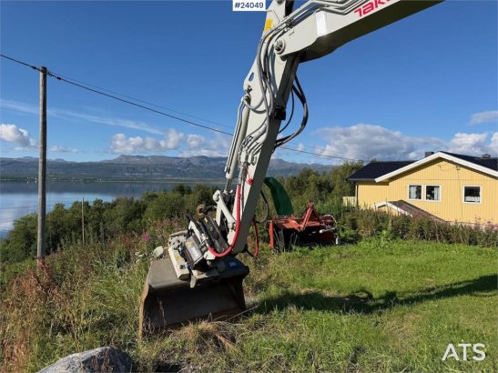Takeuchi TB280FR excavator w/ rototilt and two buckets TB280FR excavator w/ rototilt and two buckets 2024 2 Crawler Excava...