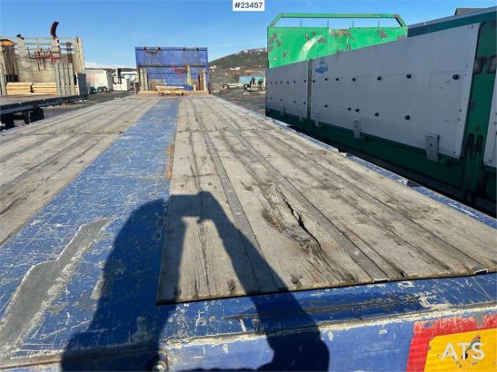 Faymonville telemax flatbed semi trailer w/ 14 meter extension Faymonville telemax flatbed semi trailer w/ 14 meter extens...
