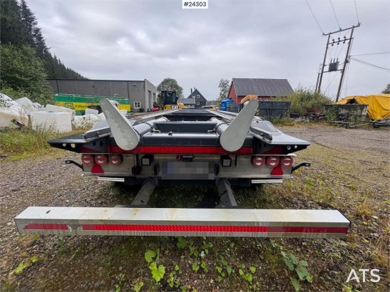 Istrail Hooklift Trailer with Tipping Function Istrail Hooklift Trailer with Tipping Function 2021 2 image 37