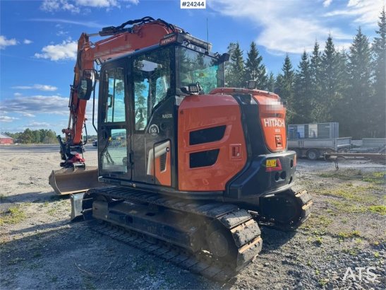Hitachi ZX95US-7 Excavator w/ Rototilt w/ grab – 2 buckets ZX95US-7 Excavator w/ Rototilt w/ grab – 2 buckets 2024 2 Crawl...