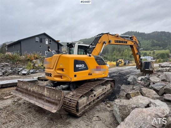Liebherr R920 K LC Tracked Excavator – 2 Buckets, Tilt & Le R920 K LC Tracked Excavator – 2 Buckets, Tilt & Le 2019 2 Craw...