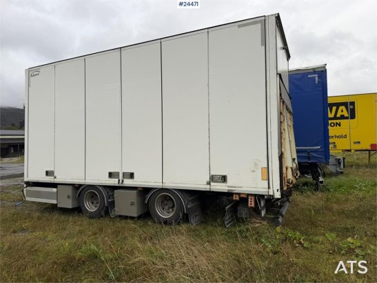Ekeri Box Trailer with Full Side Opening and 2-Ton Tail Ekeri Box Trailer with Full Side Opening and 2-Ton Tail 2011 2 ima...
