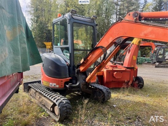 Hitachi ZX35U-2 Mini Excavator with 3 Buckets – 1,870 Hour ZX35U-2 Mini Excavator with 3 Buckets – 1,870 Hour 2008 2 image 7