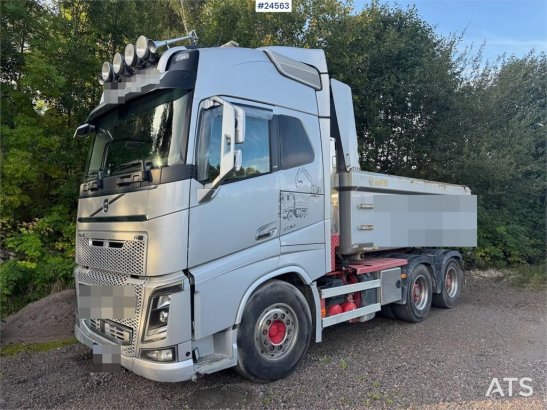 Volvo FH16 750 6x4 Combination vehicle 590 2018 2 image 22