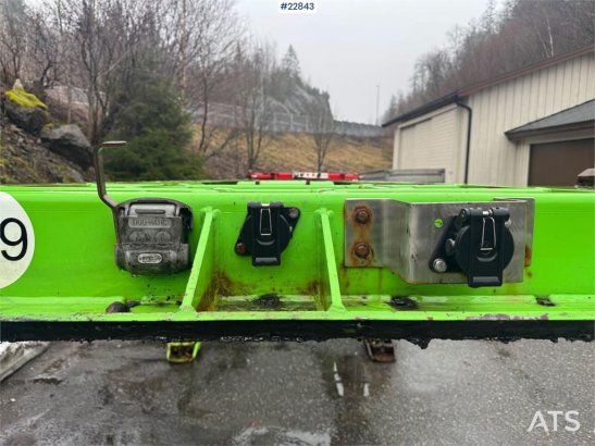 HFR 2-axle container semi-trailer HFR 2-axle container semi-trailer 2015 2 image 8