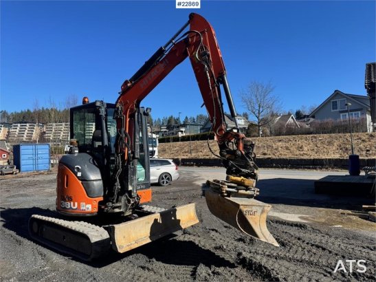 Hitachi ZX38U-6 Mini Excavator – Rototilt – 3 Buckets – Hy ZX38U-6 Mini Excavator – Rototilt – 3 Buckets – Hy 2019 2 image 8