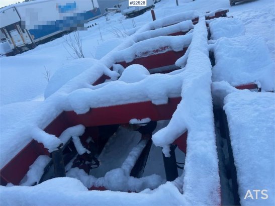 HFR KM 24 3-axle trailer w/ two sets of tires HFR KM 24 3-axle trailer w/ two sets of tires 2012 2 image 50