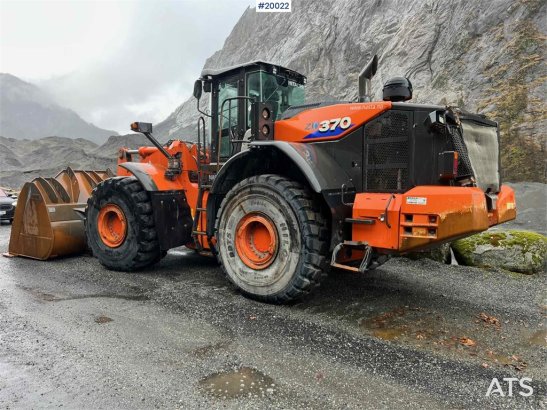 Hitachi zw370-6 wheel loader w/ scale, printer & bucket 10071 2018 2 Wheel Loaders image 9