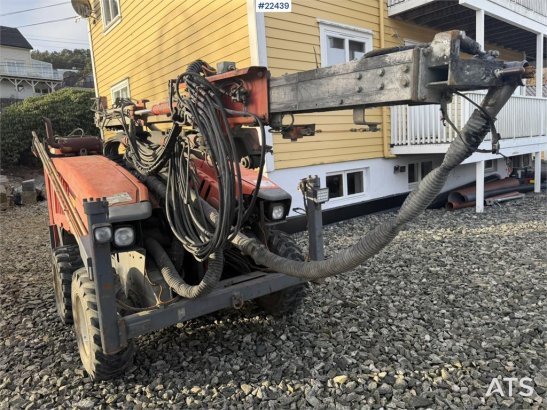 Sandvik Commando DC125R drill rig Commando DC125R drill rig 2013 2 image 32