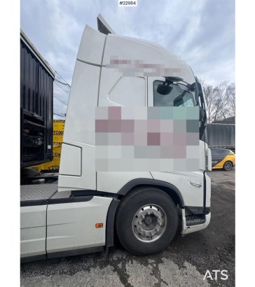 Volvo FH540 6x2 Tractor Unit. 3294 2022 2 Tractor Units image 8