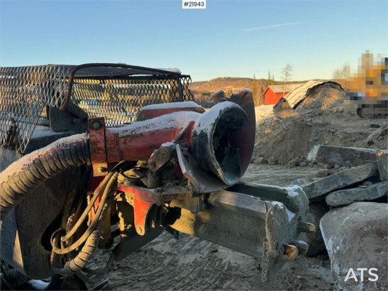 Sandvik Dino DC400RI drilling rig. Overhauled engine and h Dino DC400RI drilling rig. Overhauled engine and h 2014 2 image 38