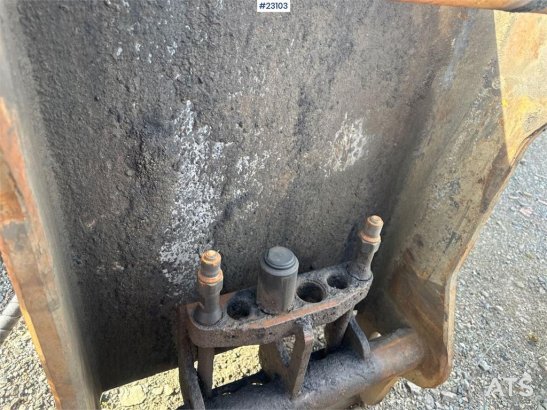 SMP sanding bucket w/ oilquick 80 attachment SMP sanding bucket w/ oilquick 80 attachment 2 image 8