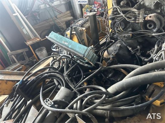 Volvo L90C wheel loader with uninstalled overhauled gear L90C wheel loader with uninstalled overhauled gear 1996 2 Wheel L...