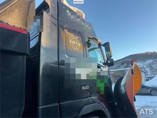 Volvo FH540 6x4 plow-rigged combi truck w/ 2007 Kel-Berg 3294 2010 2 Tipper trucks image 128