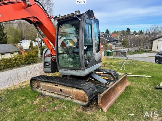 Hitachi ZX85US-3 Crawler Excavator with 3 buckets and grap ZX85US-3 Crawler Excavator with 3 buckets and grap 2012 2 Crawl...