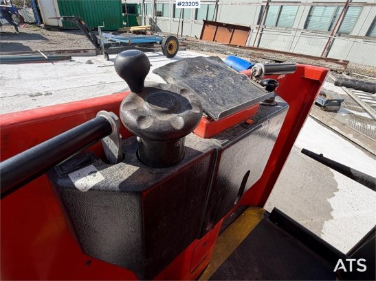 BT Plukktruck-stabletruck, charger BT Plukktruck-stabletruck, charger 2007 2 Forklift image 8