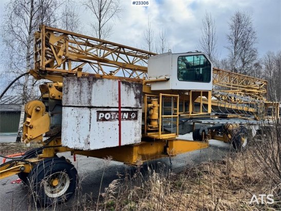 Potain HD40 tower crane with cabin. Potain HD40 tower crane with cabin. 2000 2 Tower cranes image 8