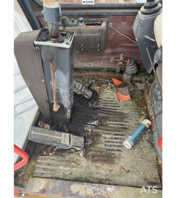 Atlas 1302E Wheel digger w/ bucket 1302E Wheel digger w/ bucket 1983 2 Wheeled Excavators image 8