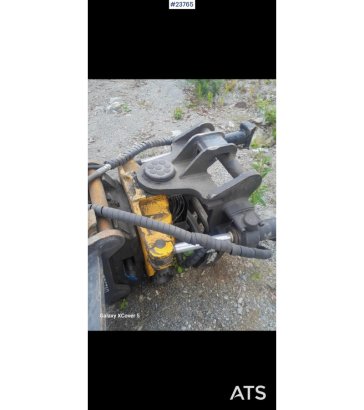 Kobelco SK300LC Excavator with Tiltrotator and 2 Buckets – SK300LC Excavator with Tiltrotator and 2 Buckets – 2018 2 Crawl...