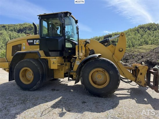 CAT 930 M wheel loader with bucket 930 M wheel loader with bucket 2016 2 Wheel Loaders image 8