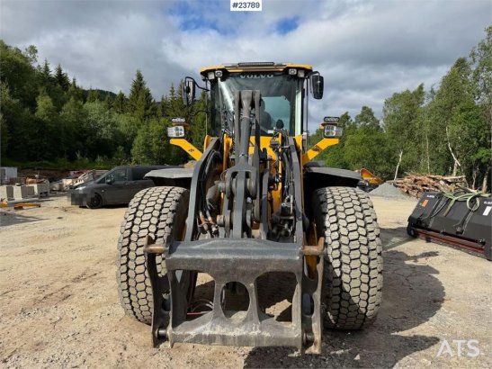Volvo L110H wheel loader w/ weight and counterweight. – 10286 2021 2 Wheel Loaders image 8