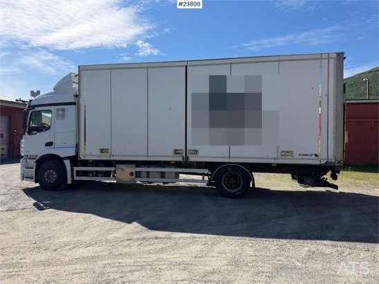 Mercedes-Benz Actros 1835L 4x2 box truck w/ ADR rigged, new clut Actros 1835L 4x2 box truck w/ ADR rigged, new clut 2014 2...