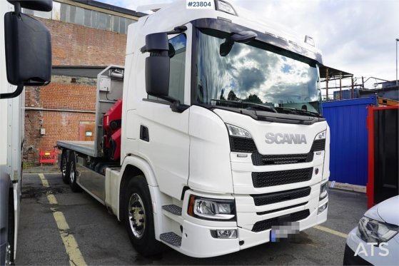 Scania G410 6x2 gas truck with HMF 2820 crane and 3-way t 3203 2023 2 Crane trucks image 38