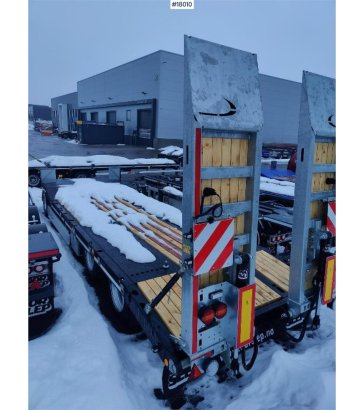 Fliegl DTS 300 Machinery Trailer with Hydraulic Loading R Fliegl DTS 300 Machinery Trailer with Hydraulic Loading R 2024 2...