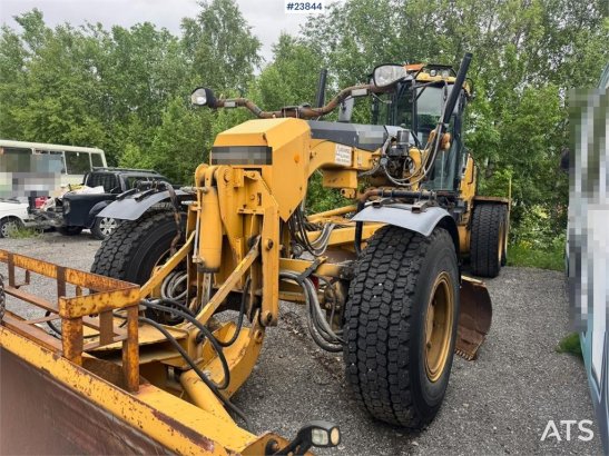 CAT 140M 483 2007 2 Motor graders image 23
