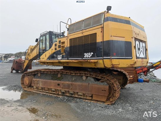 CAT 365C excavator with tooth bucket 365C excavator with tooth bucket 2006 2 Crawler Excavators image 50