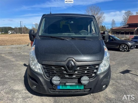 Renault Master van with two sets of tires. Master van with two sets of tires. 2019 2 Small Vans image 8