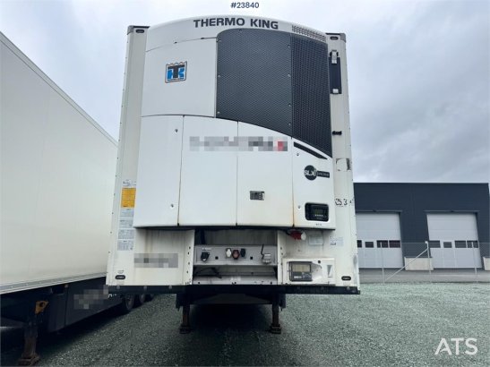 Schmitz Cargobull box semi-trailer with refrigeration unit and load Schmitz Cargobull box semi-trailer with refrigeration ...