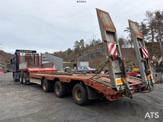 Volvo FH16 540 truck m/ 2006 Damm machine trailer 590 2008 2 Tractor Units image 8