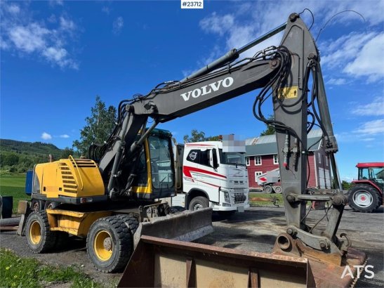 Volvo EW160B Wheeled Excavator with Rototilt and 2 Bucke EW160B Wheeled Excavator with Rototilt and 2 Bucke 2004 2 Wheeled...
